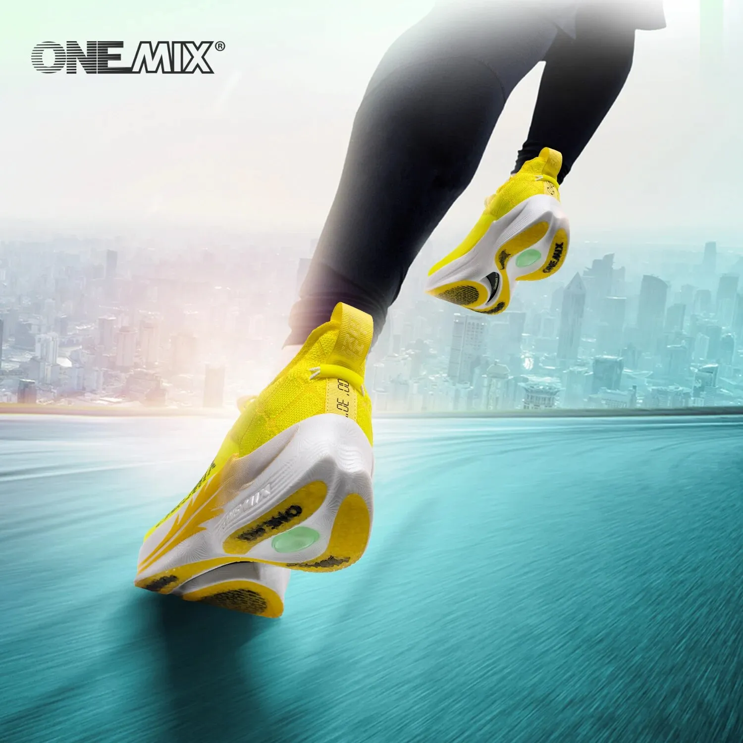 Scarpe da Corsa ONEMIX con Pia - Running Shoe Carbon recensione e prezzo